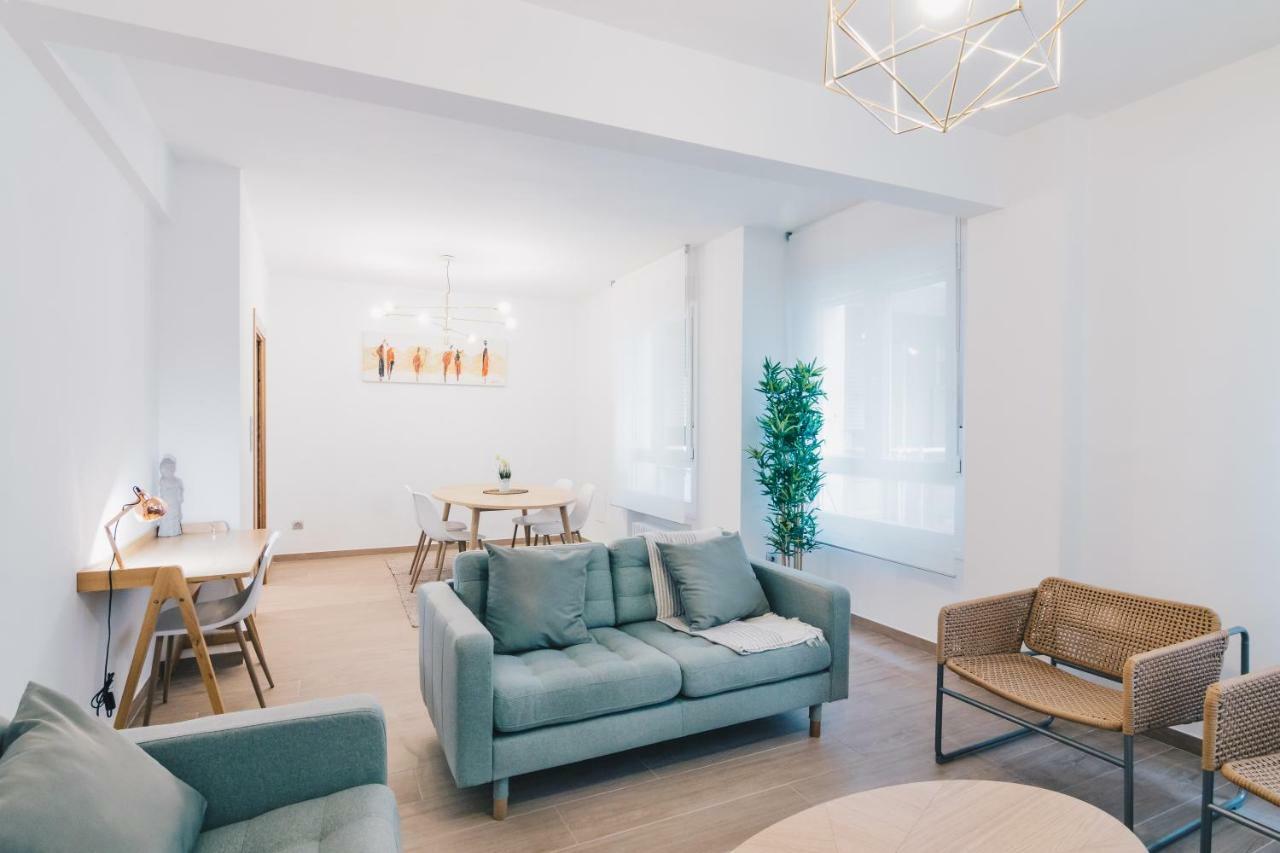 Amalur Apartment By People Rentals Bilbao Buitenkant foto